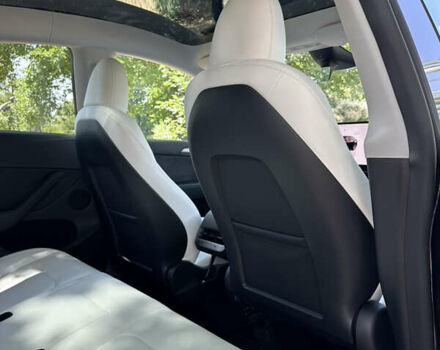 Черный Тесла Model Y, объемом двигателя 0 л и пробегом 30 тыс. км за 27900 $, фото 31 на Automoto.ua