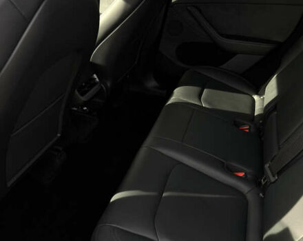 Чорний Тесла Model Y, об'ємом двигуна 0 л та пробігом 55 тис. км за 28100 $, фото 12 на Automoto.ua