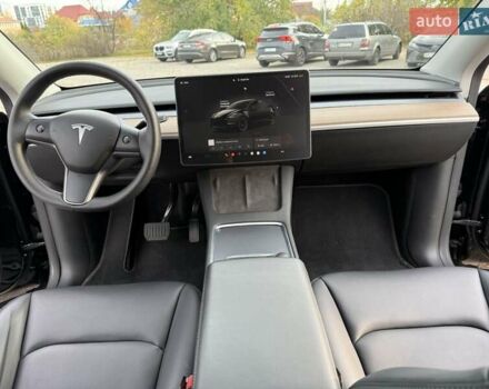Черный Тесла Model Y, объемом двигателя 0 л и пробегом 29 тыс. км за 33900 $, фото 7 на Automoto.ua