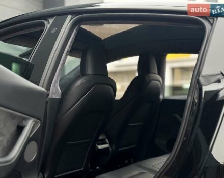 Чорний Тесла Model Y, об'ємом двигуна 0 л та пробігом 28 тис. км за 31300 $, фото 15 на Automoto.ua