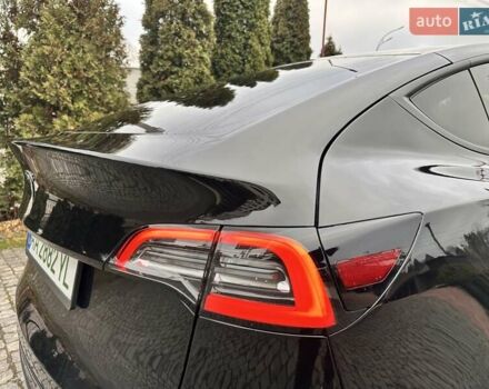 Чорний Тесла Model Y, об'ємом двигуна 0 л та пробігом 99 тис. км за 22999 $, фото 36 на Automoto.ua
