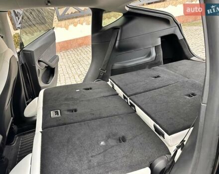 Чорний Тесла Model Y, об'ємом двигуна 0 л та пробігом 99 тис. км за 22999 $, фото 25 на Automoto.ua