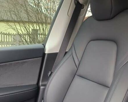 Чорний Тесла Model Y, об'ємом двигуна 0 л та пробігом 54 тис. км за 28000 $, фото 30 на Automoto.ua