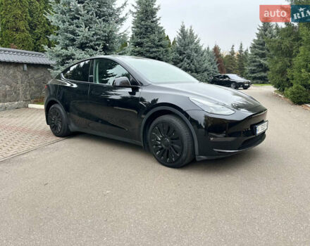 Чорний Тесла Model Y, об'ємом двигуна 0 л та пробігом 49 тис. км за 32000 $, фото 2 на Automoto.ua