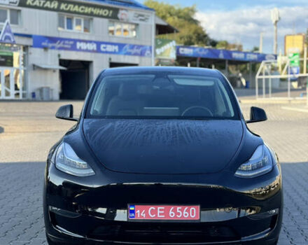 Черный Тесла Model Y, объемом двигателя 0 л и пробегом 35 тыс. км за 26000 $, фото 1 на Automoto.ua
