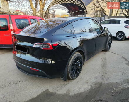 Черный Тесла Model Y, объемом двигателя 0 л и пробегом 19 тыс. км за 30900 $, фото 4 на Automoto.ua