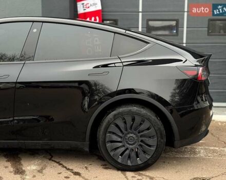 Чорний Тесла Model Y, об'ємом двигуна 0 л та пробігом 28 тис. км за 31300 $, фото 6 на Automoto.ua