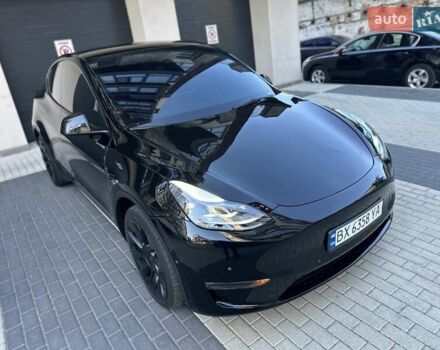 Черный Тесла Model Y, объемом двигателя 0 л и пробегом 65 тыс. км за 25555 $, фото 7 на Automoto.ua