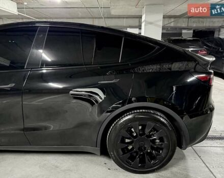 Черный Тесла Model Y, объемом двигателя 0 л и пробегом 39 тыс. км за 29500 $, фото 6 на Automoto.ua
