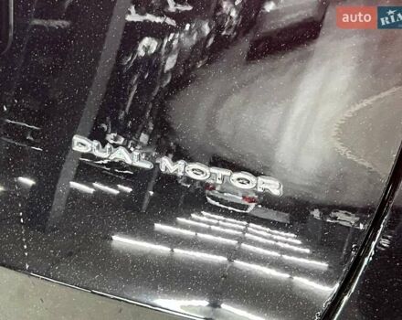 Черный Тесла Model Y, объемом двигателя 0 л и пробегом 5 тыс. км за 32000 $, фото 8 на Automoto.ua