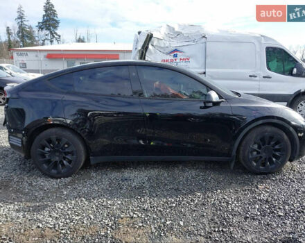 Чорний Тесла Model Y, об'ємом двигуна 0 л та пробігом 11 тис. км за 17900 $, фото 4 на Automoto.ua