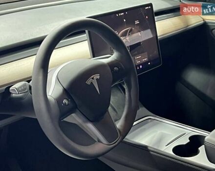 Черный Тесла Model Y, объемом двигателя 0 л и пробегом 5 тыс. км за 32000 $, фото 14 на Automoto.ua