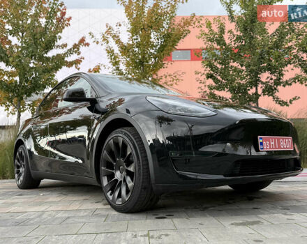 Тесла Model Y 2023 в Киеве на Automoto.ua Черный Тесла Model Y, объемом двигателя 0 л и пробегом 29 тыс. км за 34999 $, фото 3 на Automoto.ua