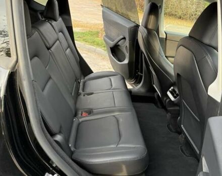 Черный Тесла Model Y, объемом двигателя 0 л и пробегом 29 тыс. км за 33900 $, фото 9 на Automoto.ua