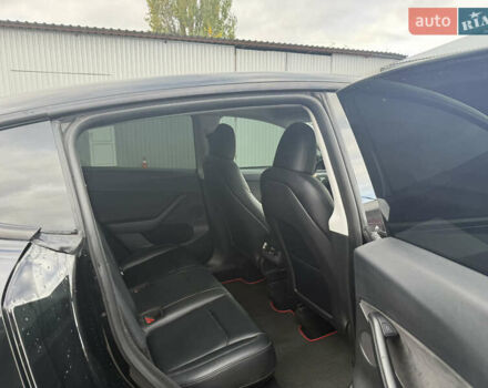 Тесла Model Y 2023 в Калиновке на Automoto.ua Черный Тесла Model Y, объемом двигателя 0 л и пробегом 110 тыс. км за 24500 $, фото 13 на Automoto.ua