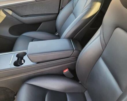 Черный Тесла Model Y, объемом двигателя 0 л и пробегом 57 тыс. км за 23600 $, фото 16 на Automoto.ua