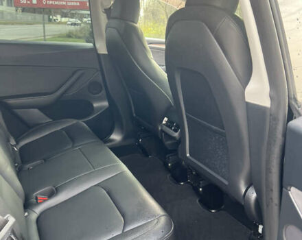 Черный Тесла Model Y, объемом двигателя 0 л и пробегом 25 тыс. км за 31500 $, фото 17 на Automoto.ua