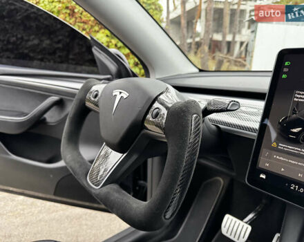 Чорний Тесла Model Y, об'ємом двигуна 0 л та пробігом 56 тис. км за 28700 $, фото 29 на Automoto.ua