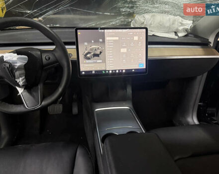 Чорний Тесла Model Y, об'ємом двигуна 0 л та пробігом 46 тис. км за 18500 $, фото 6 на Automoto.ua