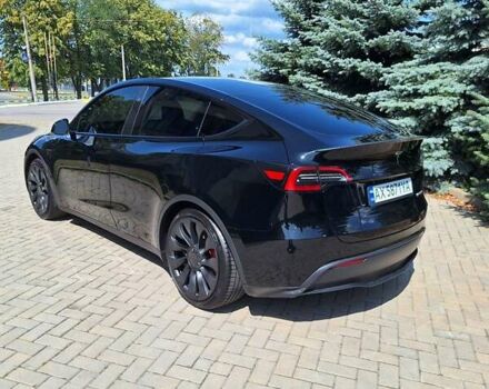 Черный Тесла Model Y, объемом двигателя 0 л и пробегом 28 тыс. км за 33700 $, фото 3 на Automoto.ua