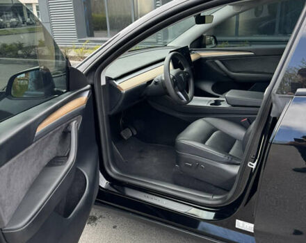 Чорний Тесла Model Y, об'ємом двигуна 0 л та пробігом 23 тис. км за 30400 $, фото 10 на Automoto.ua