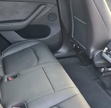 Черный Тесла Model Y, объемом двигателя 0 л и пробегом 7 тыс. км за 26400 $, фото 10 на Automoto.ua