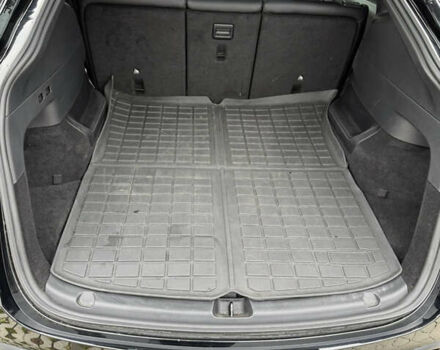 Черный Тесла Model Y, объемом двигателя 0 л и пробегом 80 тыс. км за 28000 $, фото 12 на Automoto.ua