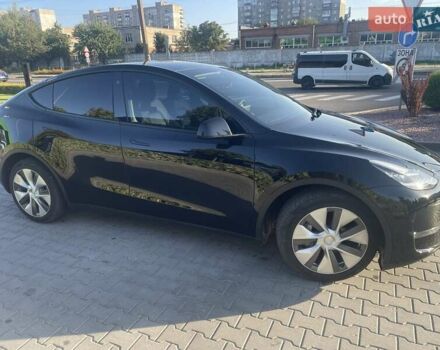 Черный Тесла Model Y, объемом двигателя 0 л и пробегом 46 тыс. км за 33000 $, фото 3 на Automoto.ua