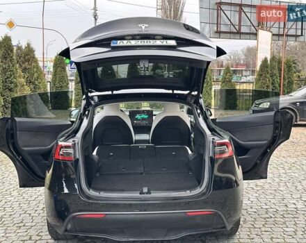 Чорний Тесла Model Y, об'ємом двигуна 0 л та пробігом 99 тис. км за 22999 $, фото 26 на Automoto.ua