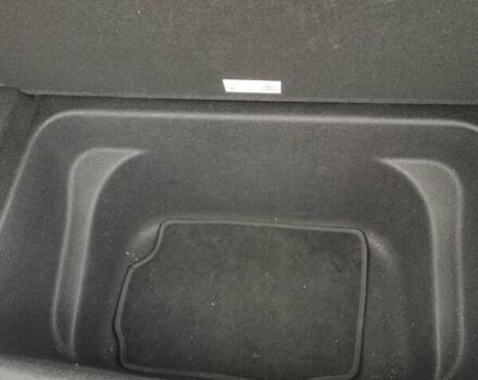 Черный Тесла Model Y, объемом двигателя 0 л и пробегом 88 тыс. км за 27000 $, фото 2 на Automoto.ua