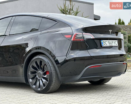 Чорний Тесла Model Y, об'ємом двигуна 0 л та пробігом 38 тис. км за 30799 $, фото 45 на Automoto.ua