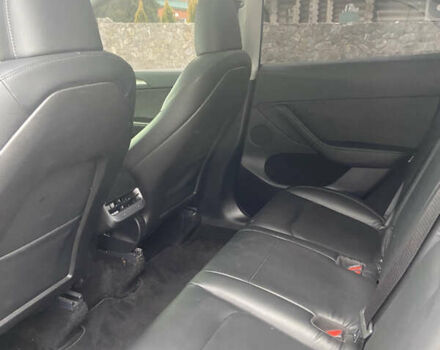 Чорний Тесла Model Y, об'ємом двигуна 0 л та пробігом 58 тис. км за 25800 $, фото 23 на Automoto.ua