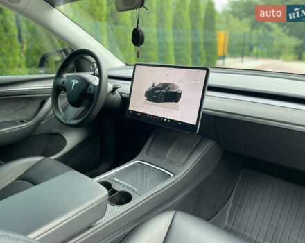 Черный Тесла Model Y, объемом двигателя 0 л и пробегом 39 тыс. км за 31000 $, фото 29 на Automoto.ua