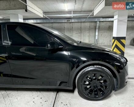 Черный Тесла Model Y, объемом двигателя 0 л и пробегом 39 тыс. км за 29500 $, фото 15 на Automoto.ua
