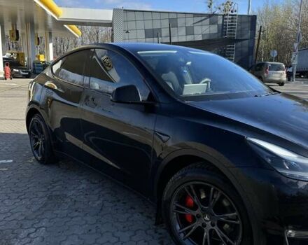 Черный Тесла Model Y, объемом двигателя 0 л и пробегом 34 тыс. км за 46999 $, фото 2 на Automoto.ua
