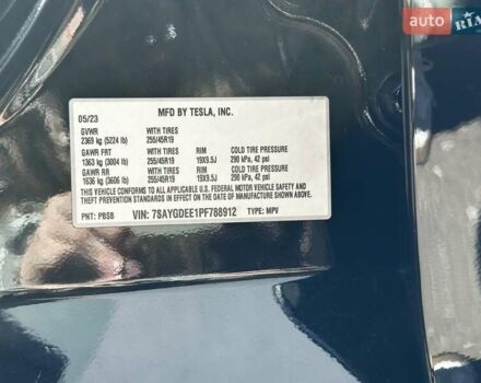 Чорний Тесла Model Y, об'ємом двигуна 0 л та пробігом 105 тис. км за 31999 $, фото 23 на Automoto.ua