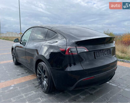 Черный Тесла Model Y, объемом двигателя 0 л и пробегом 16 тыс. км за 29200 $, фото 2 на Automoto.ua