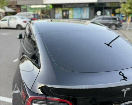 Черный Тесла Model Y, объемом двигателя 0 л и пробегом 34 тыс. км за 35000 $, фото 10 на Automoto.ua
