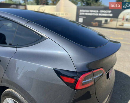 Черный Тесла Model Y, объемом двигателя 0 л и пробегом 16 тыс. км за 30200 $, фото 20 на Automoto.ua