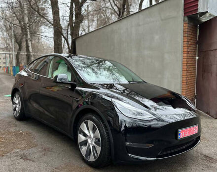 Черный Тесла Model Y, объемом двигателя 0 л и пробегом 98 тыс. км за 27000 $, фото 10 на Automoto.ua