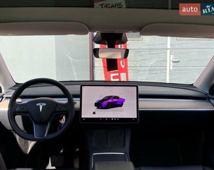Черный Тесла Model Y, объемом двигателя 0 л и пробегом 17 тыс. км за 34500 $, фото 15 на Automoto.ua