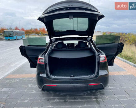 Черный Тесла Model Y, объемом двигателя 0 л и пробегом 16 тыс. км за 29200 $, фото 14 на Automoto.ua