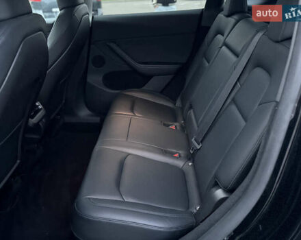 Черный Тесла Model Y, объемом двигателя 0 л и пробегом 67 тыс. км за 33490 $, фото 24 на Automoto.ua