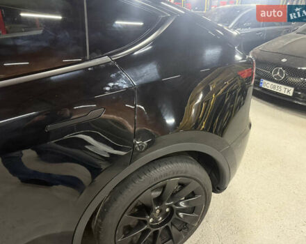 Черный Тесла Model Y, объемом двигателя 0 л и пробегом 46 тыс. км за 16300 $, фото 12 на Automoto.ua