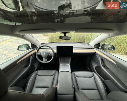 Тесла Model Y 2023 в Киеве на Automoto.ua Черный Тесла Model Y, объемом двигателя 0 л и пробегом 29 тыс. км за 34999 $, фото 29 на Automoto.ua