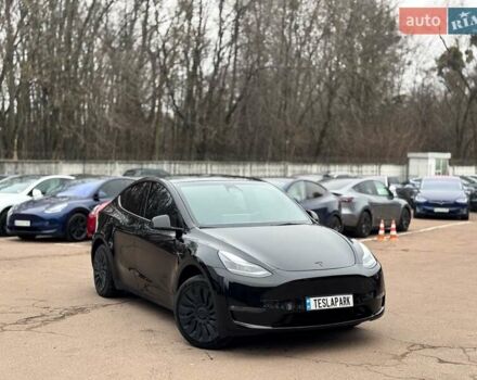 Чорний Тесла Model Y, об'ємом двигуна 0 л та пробігом 28 тис. км за 31300 $, фото 1 на Automoto.ua
