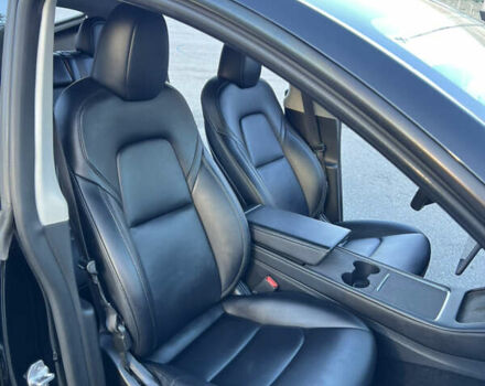 Черный Тесла Model Y, объемом двигателя 0 л и пробегом 123 тыс. км за 26400 $, фото 39 на Automoto.ua