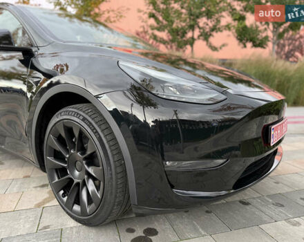 Тесла Model Y 2023 в Киеве на Automoto.ua Черный Тесла Model Y, объемом двигателя 0 л и пробегом 29 тыс. км за 34999 $, фото 15 на Automoto.ua