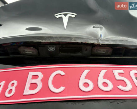 Черный Тесла Model Y, объемом двигателя 0 л и пробегом 59 тыс. км за 18900 $, фото 10 на Automoto.ua