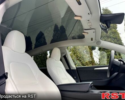 Чорний Тесла Model Y, об'ємом двигуна 0 л та пробігом 99 тис. км за 22999 $, фото 6 на Automoto.ua